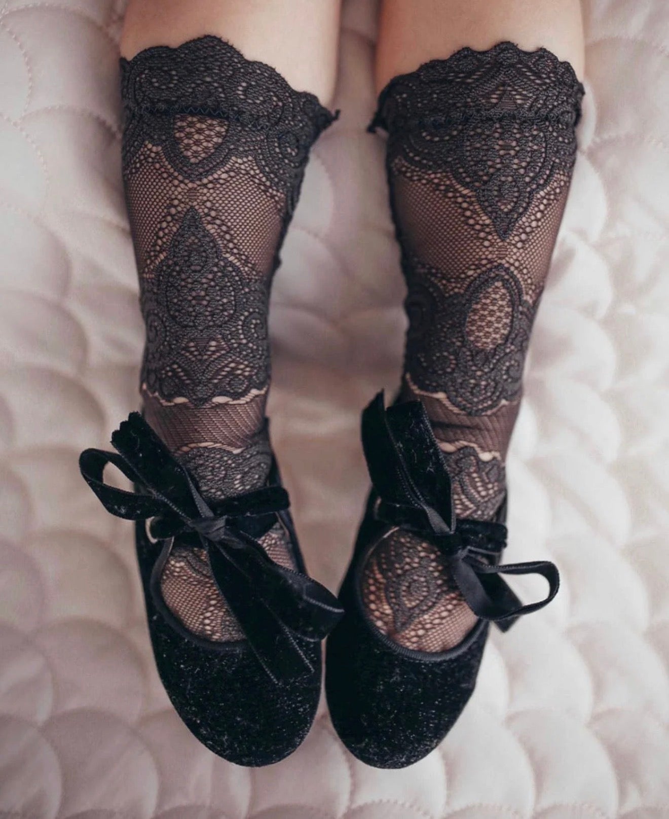 Black lace soaks (delivery 4 days )